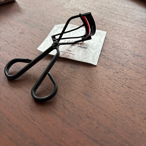 Réphr Matte Black Eyelash Curler - Picture 14 of 14